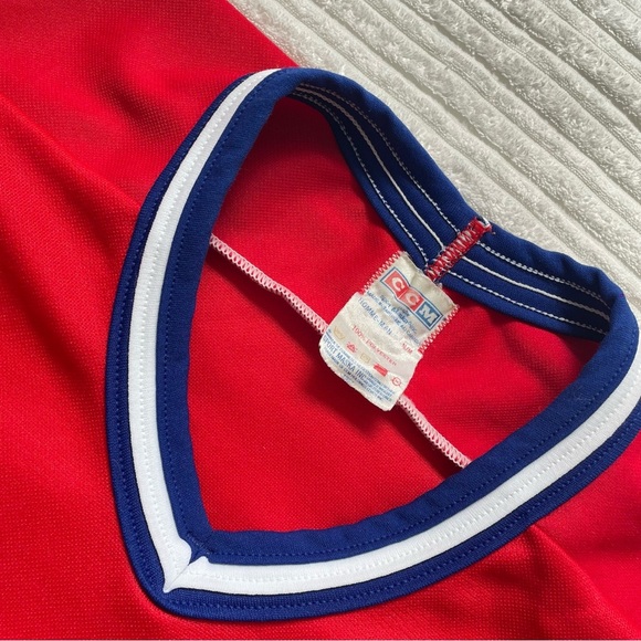 Vintage NHL Montreal Canadiens CCM Red Hockey Jersey | Size M - Picture 3 of 8